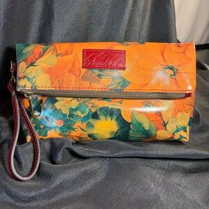 Patricia Nash, leather floral with removable wristlet strap clutch purse